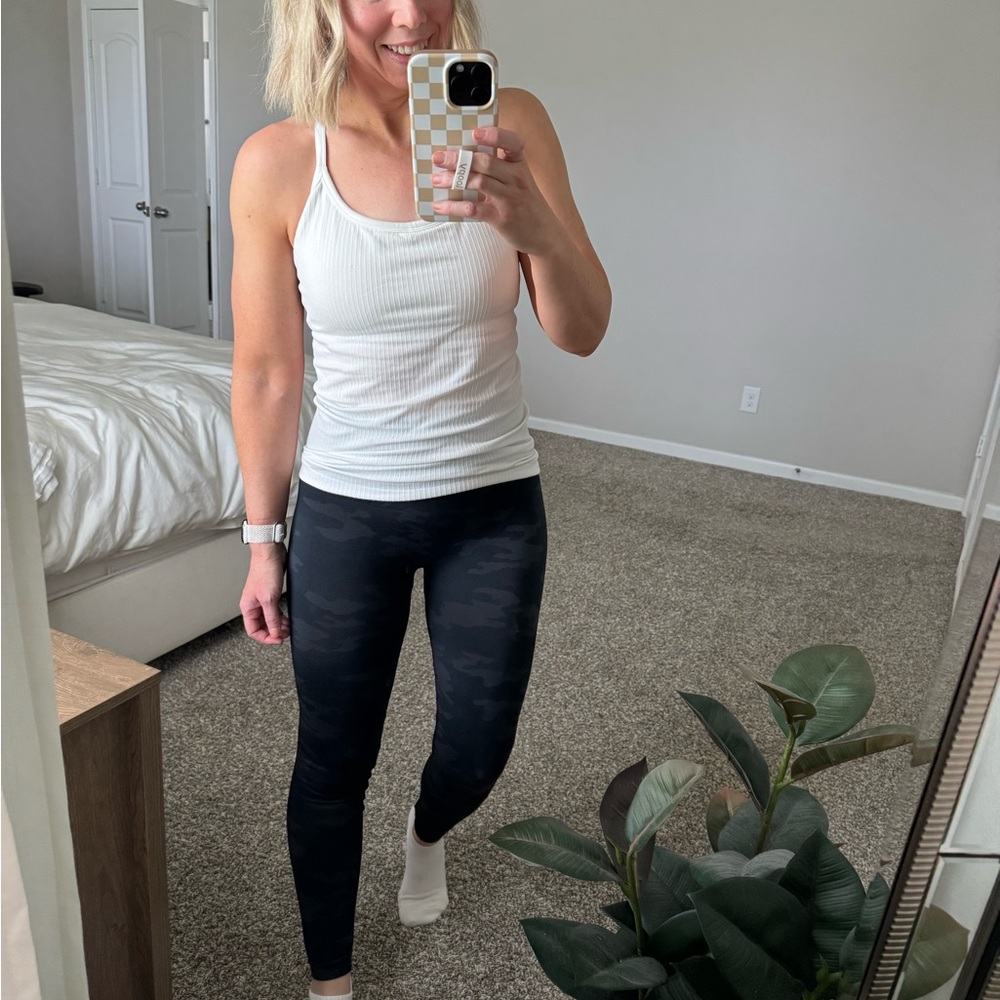 SPANX Look At Me Now Seamless Leggings Black Camo Leggings